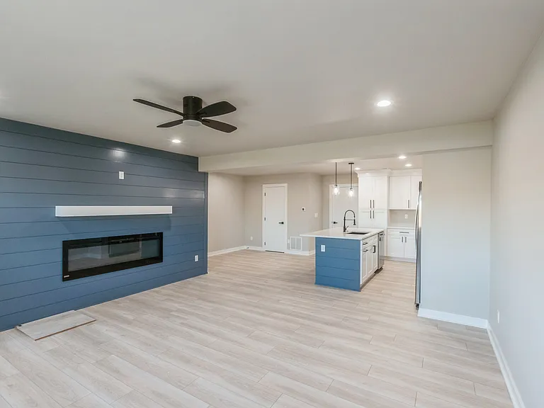 14433 Springbrook Trl — Photo 13