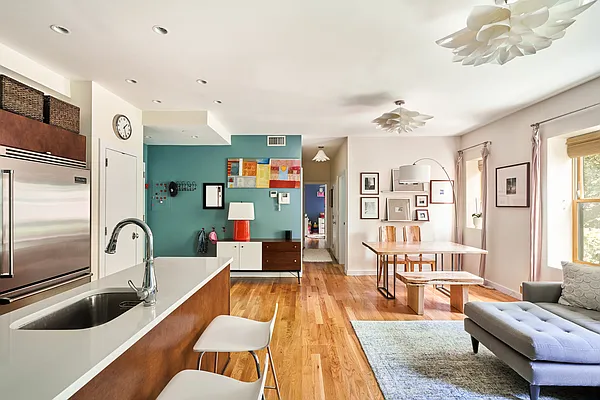 Sold by Compass | media 1