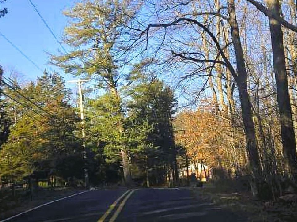 2nd image of 327 Dickert Rd