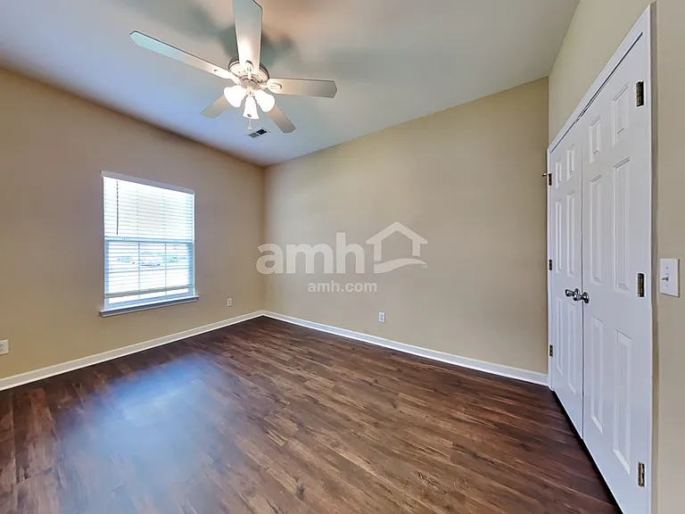 7745 Fayetteville Rd — Photo 17