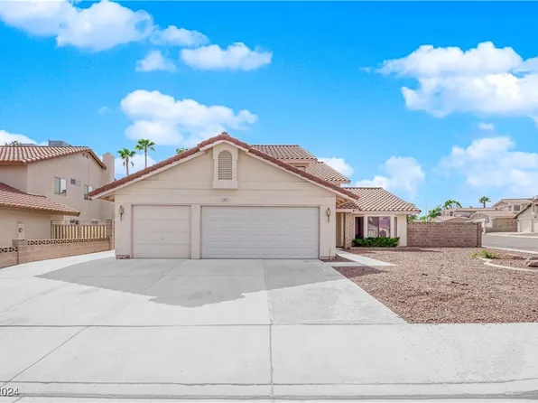 8917 Silvagni Dr, Las Vegas, NV 89117
