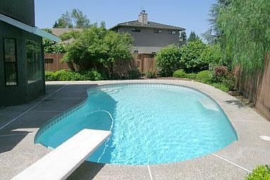 2nd image of 2405 Van Winkle Ct