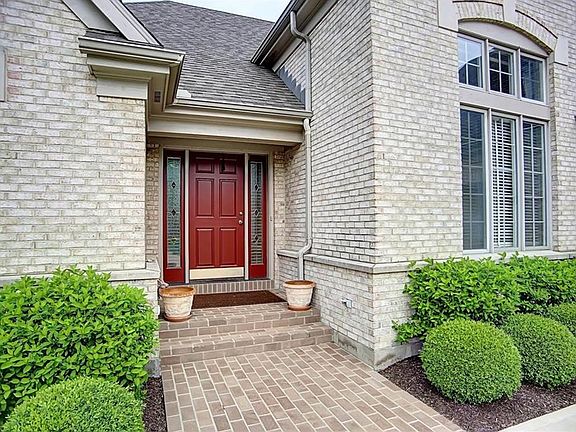 3rd image of 6863 Rose Glen Dr