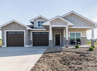2406 SW Vineyard Ln, Ankeny, IA 50023
