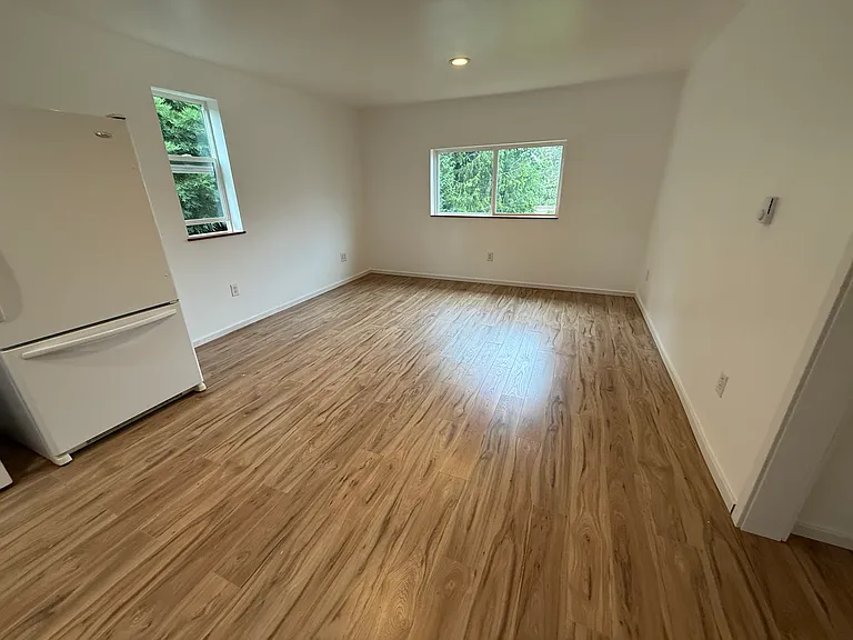 16420 6th Ave W #3 — Photo 8