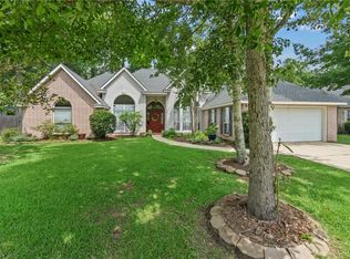 1146 Pink Myrtle Dr, Madisonville, LA 70447