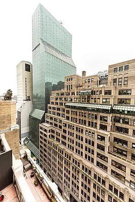 Sold by JSG Realty Corp | media 29