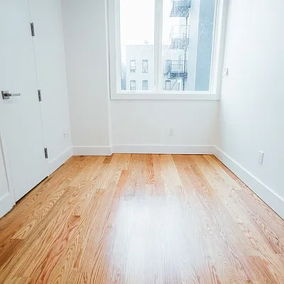 Rented by Nooklyn NYC LLC | media 36