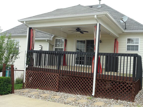 2nd image of 275 Grand Central Dr
