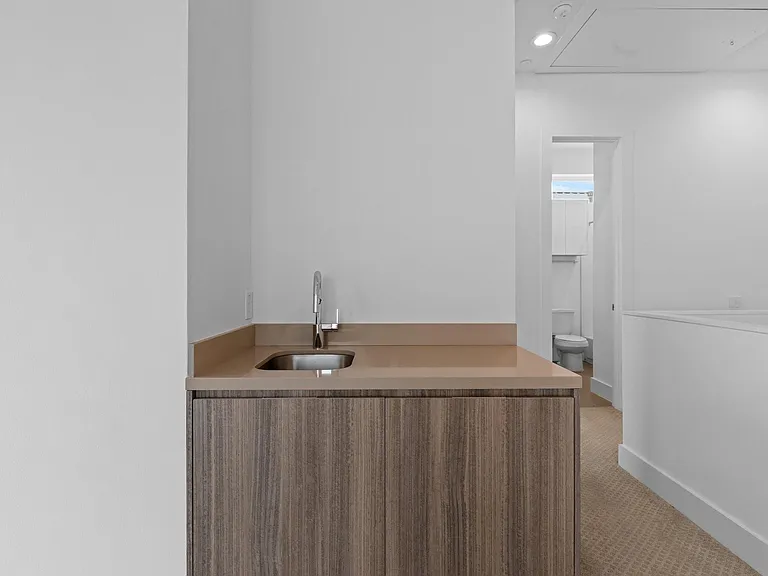 5915 E Post Oak Ln — Photo 37