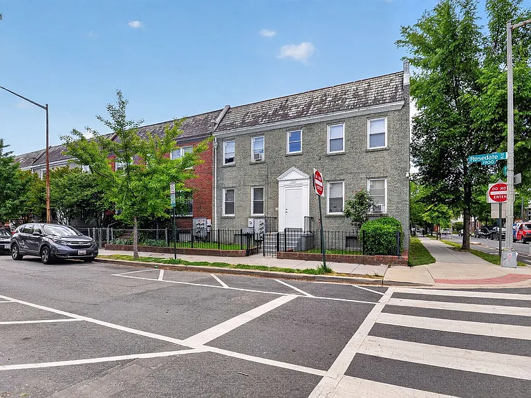 1901 Rosedale St NE — Photo 14