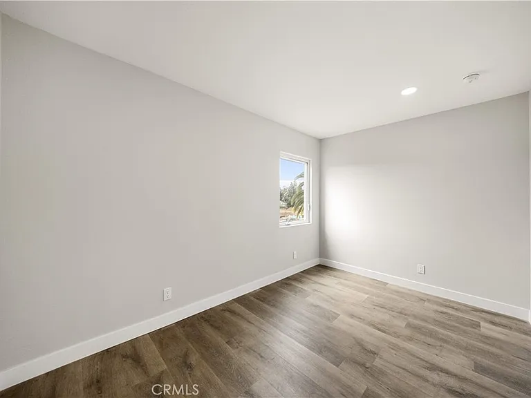 350 E Juanita Ave — Photo 17