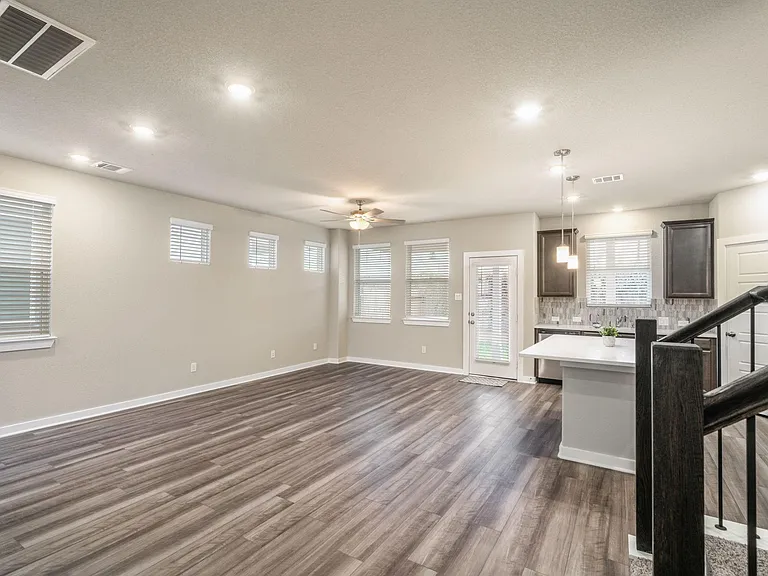 8209 Rising Stream Dr — Photo 10