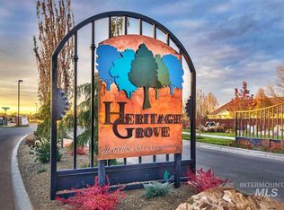 3325 N Park Xing, Meridian, ID 83646
