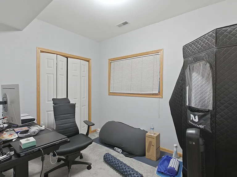 2032 W Huron St #2 — Photo 9