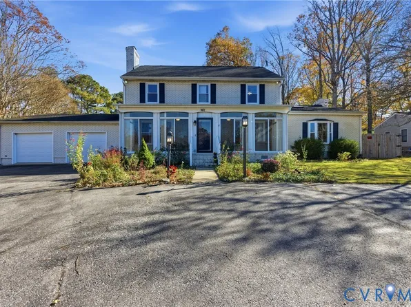 7471 Shoreline Dr, Quinton, VA 23141
