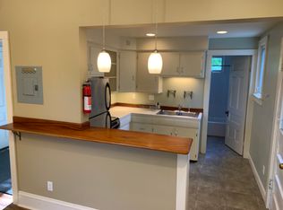 305 Maple St #7, Burlington, VT 05401