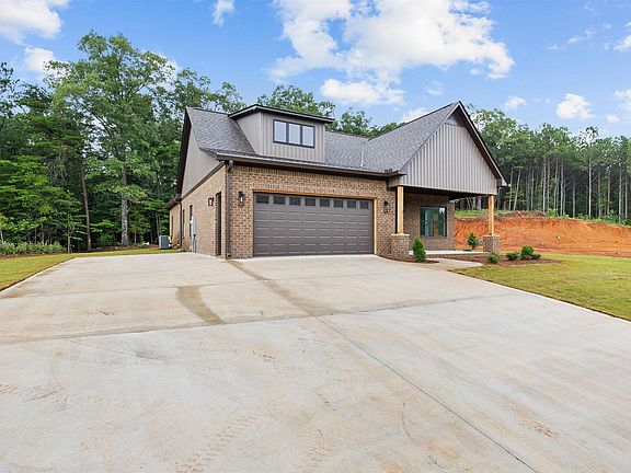 4th image of 129 Greystone Dr