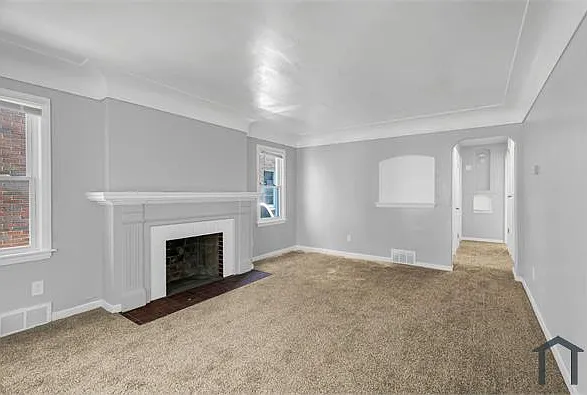 9460 Lakepointe St — Photo 14
