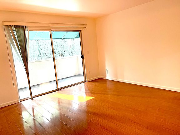 2nd image of 111 Marguerita Ave Unit 312