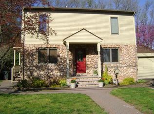 375 Douglas Rd, Roselle, NJ 07203