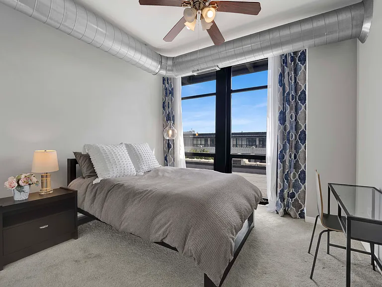 1150 W 15th St #418 — Photo 21