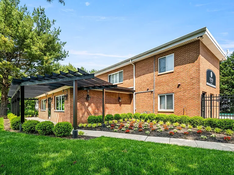 dover-estates-amenities-5