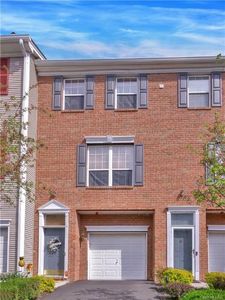 73 Meadow Ln, Nanuet, NY, 10954