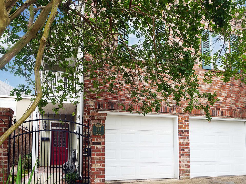 1st image of 134 Ambiance Cir