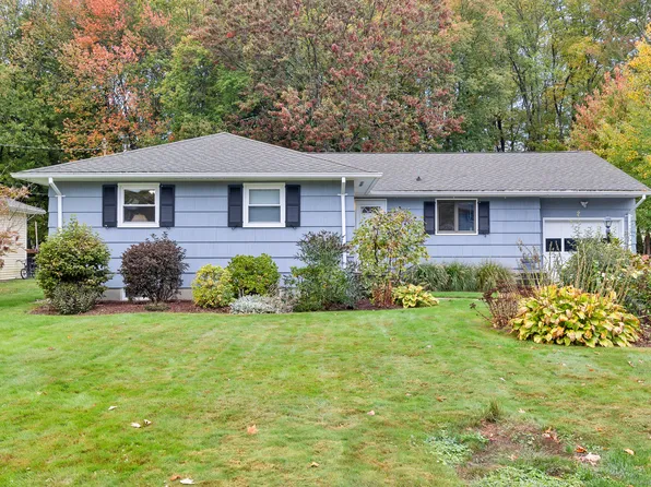 11 Alderwood Drive, West Hartford, CT 06117