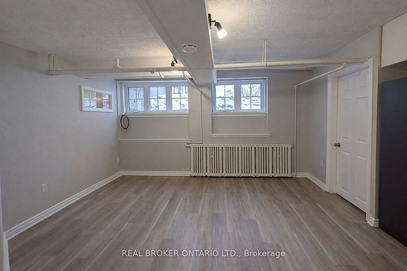 Peterborough Apartment for rent - 2 Bedrooms — photo 6
