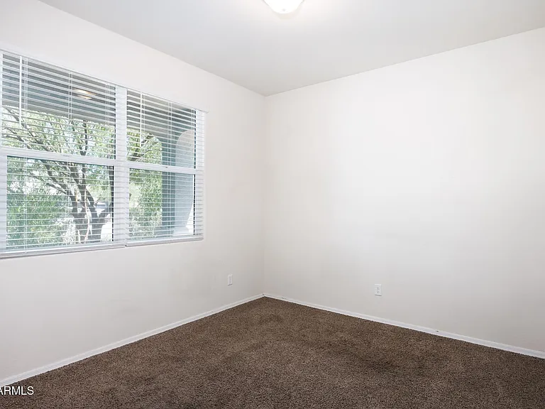 1075 W Avalon Canyon Dr — Photo 16