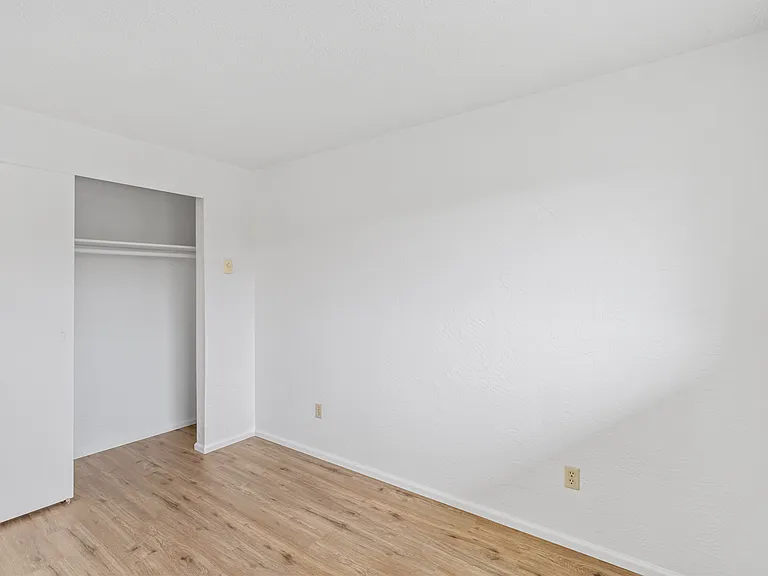 1200 W Huntley St #1203 — Photo 14