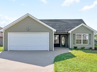 1296 Freedom Dr, Clarksville, TN 37042