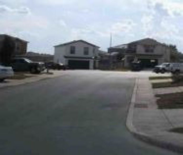 Exterior Neighborhood (street photo)