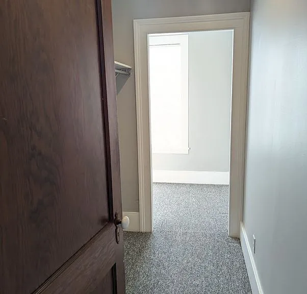 5486 Broadway St — Photo 15