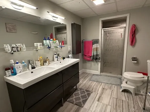 1489 Beacon St APT 1, Brookline, MA 02446