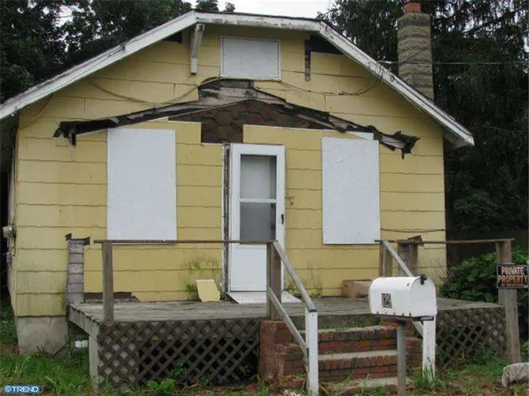129 Harvard Rd, Pennsville, NJ 08070