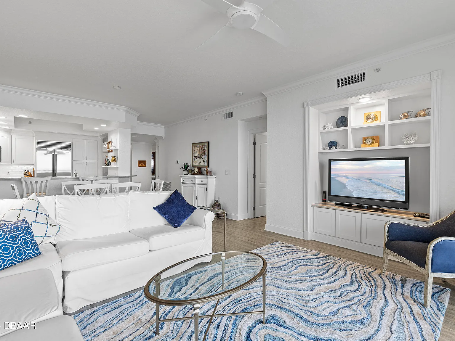 3 bed, 2.0 bath, 1750 sqft, $5,500 — Photo 1