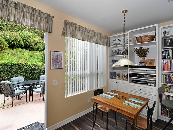 5th image of 474 Belcaro Way