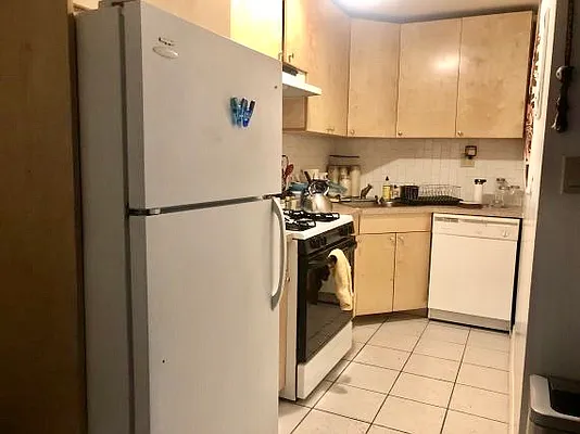 Rented by NY Living Solutions | media 12