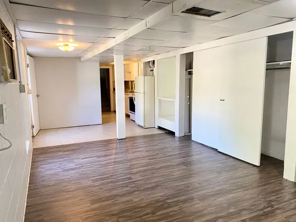 1900 W Division, 1900 W Division St, Dodge City, KS 67801