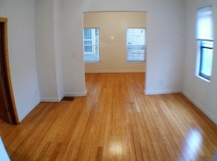 627 S 9th St #C, Milwaukee, WI 53204