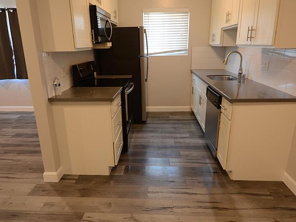 2nd image of 210 Armour Ave #8