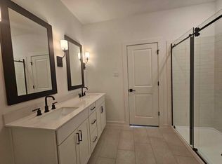 8438 Tranquil Bay Ct, Baytown, TX 77523