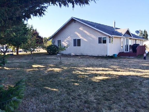 3rd image of 16606 109th Ln SE