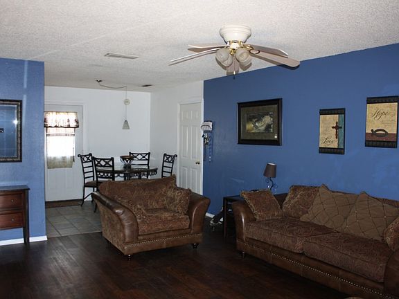 2nd image of 1610 Bryan Ave