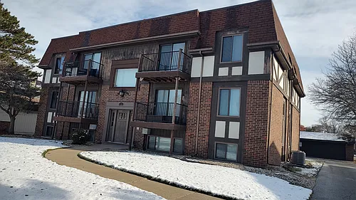 4136 Newcastle Dr #102 Photo 1