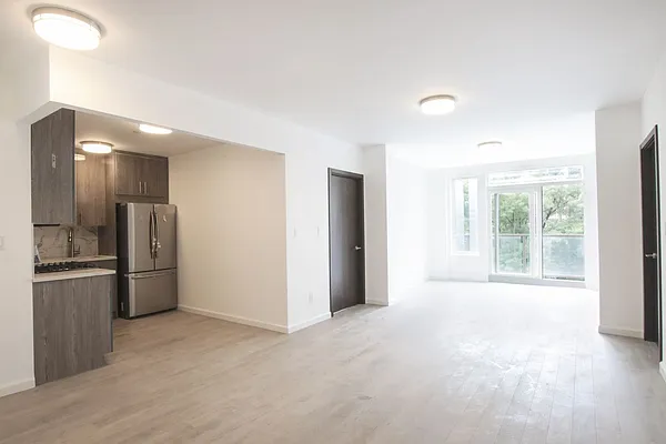 Sold by High Class Realty SB LLC | media 12