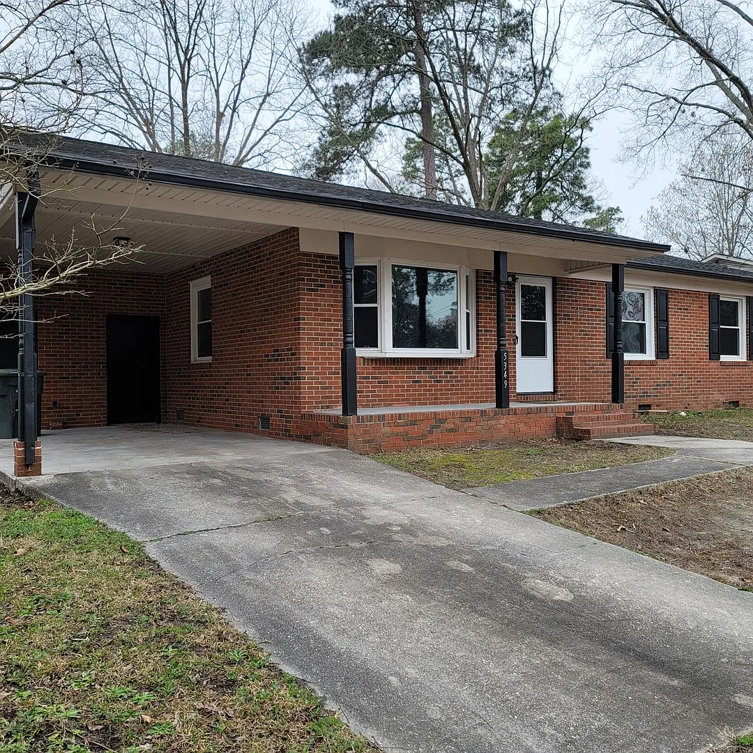 3 bedroom Ranch Home. — Photo 2